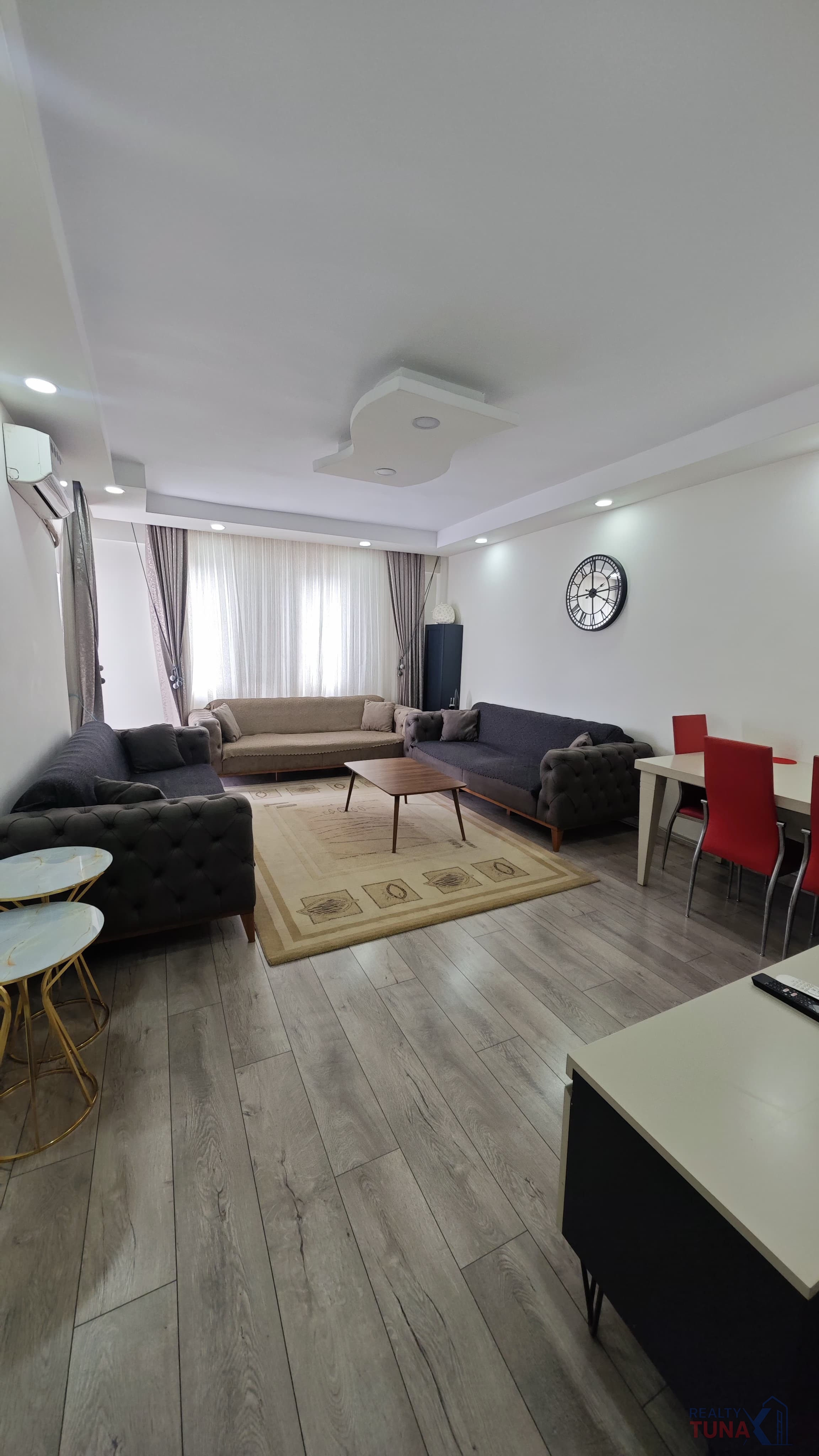DUTLUBAHÇE MAH.3+1 SATILIK DAİRE